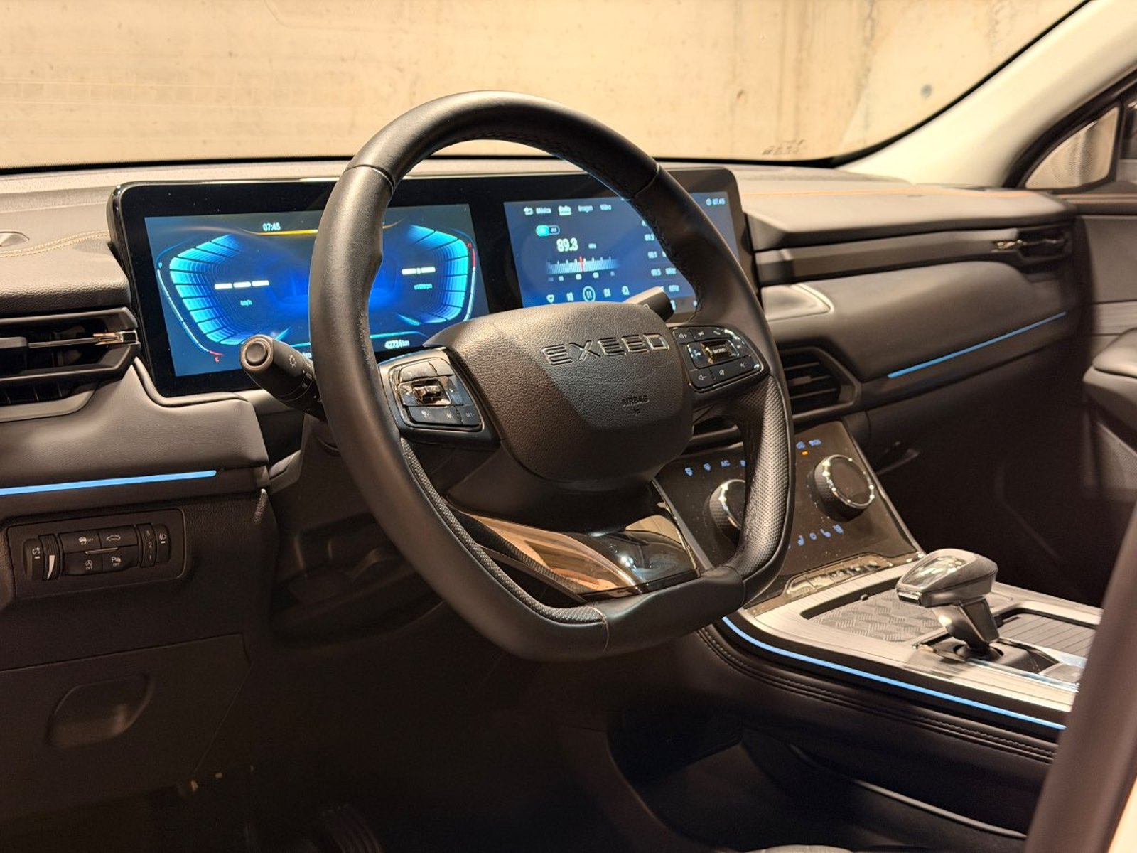 Exeed TXL 2.0T UNLIMITED AWD DCT AT 5P. 2.0T UNLIMITED AWD DCT AT 5P 2023 - Imagen 13 de 20