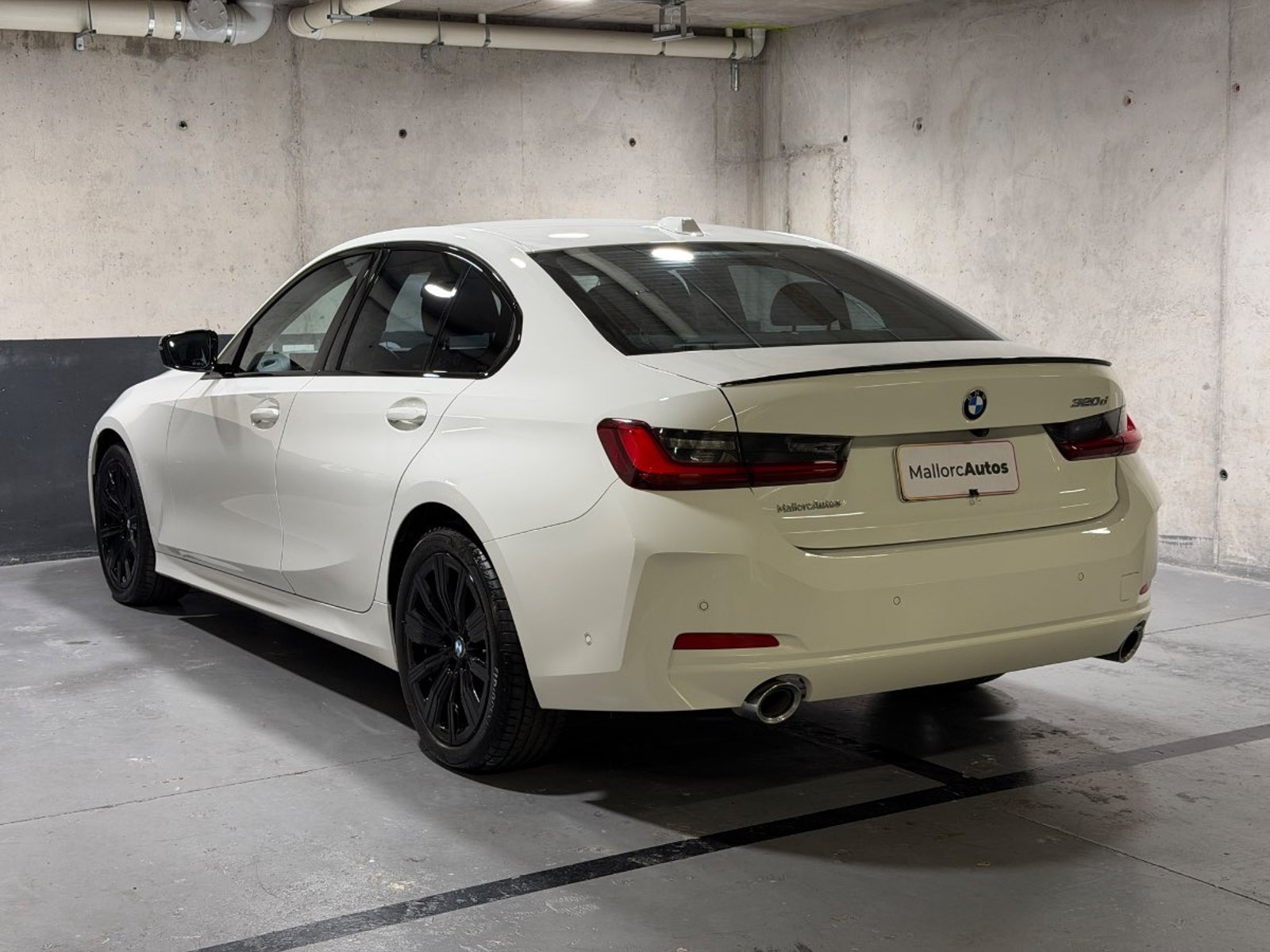 BMW 320 2023 - Foto 4 de 20