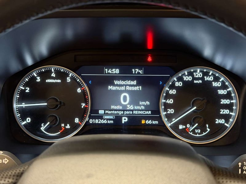 Mitsubishi OUTLANDER 2.5 GLX P 4X2 AT 5P 2025 - Imagen 17 de 20