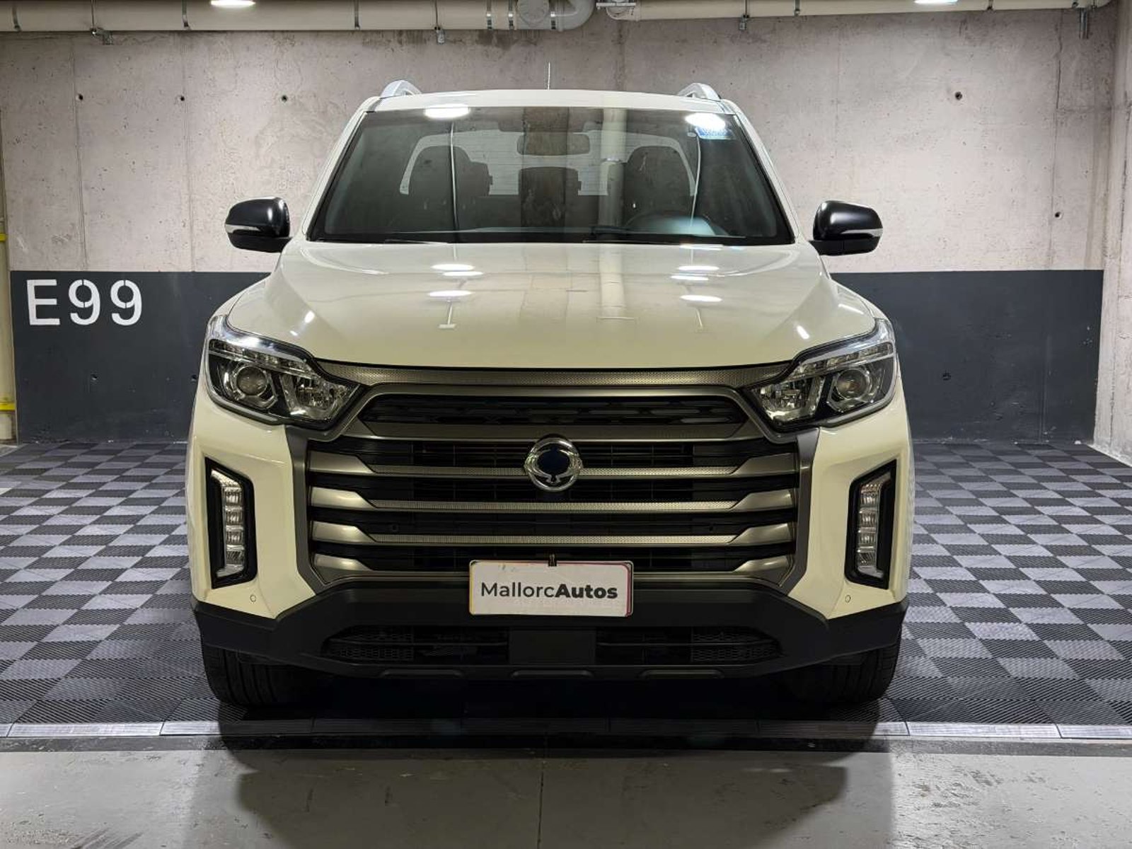 SsangYong MUSSO 2.2 LIMITED TD DIESEL 4WD AT6 4P 2022 - Foto 2 de 20