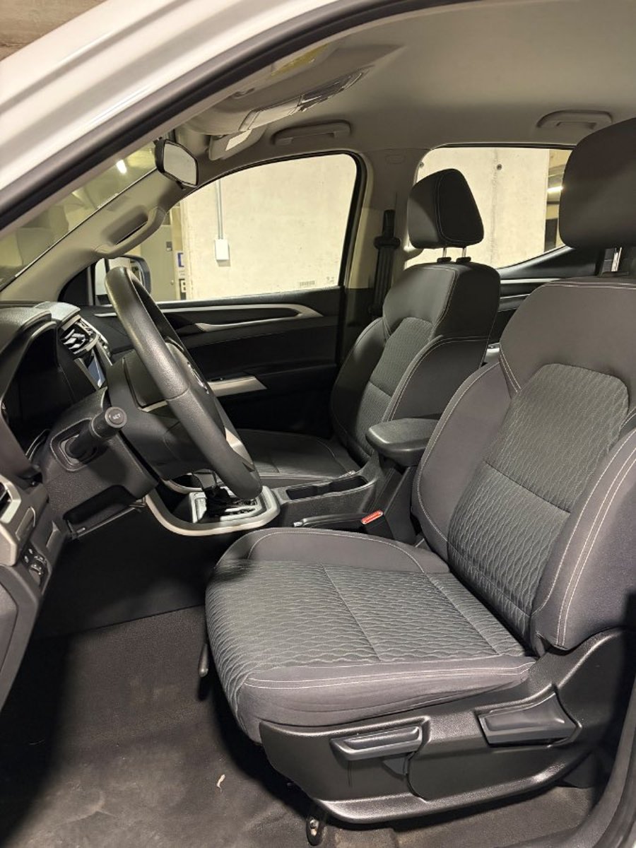 Maxus T60 2.8 GL DIESEL DOB. CAB 4X2 6AT 4P 2023 - Imagen 9 de 17