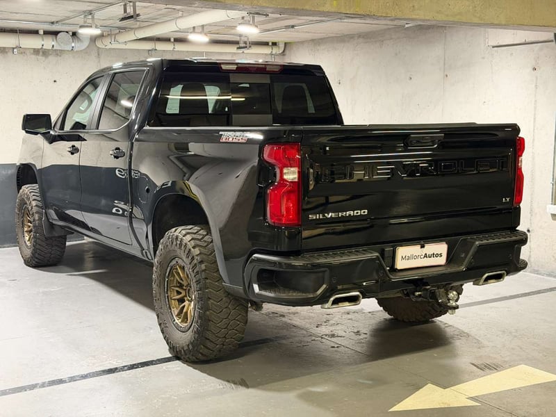 Chevrolet SILVERADO 5.3 LT R TRAIL BOSS Z71 4X4 AT 4P 2025 - Imagen 4 de 19