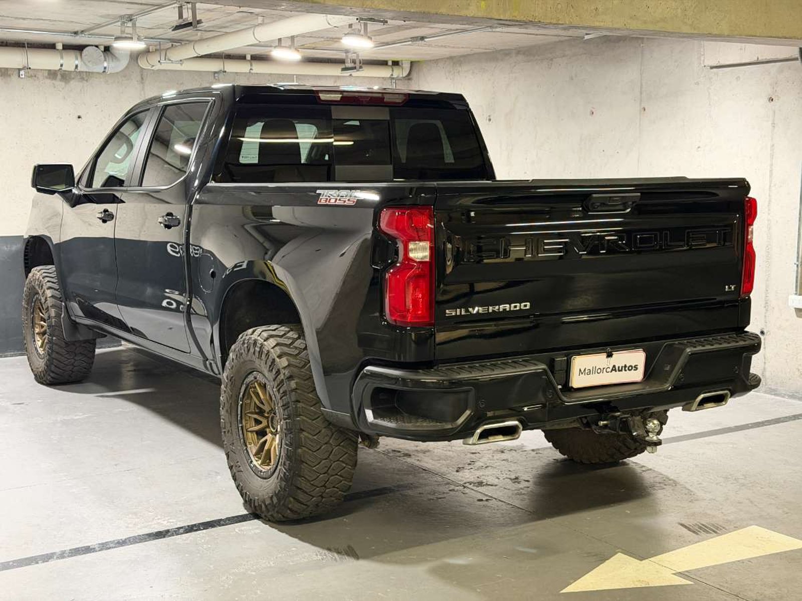 Chevrolet SILVERADO 5.3 LT R TRAIL BOSS Z71 4X4 AT 4P 2025 - Foto 4 de 19