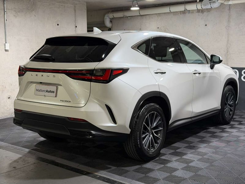 Lexus NX350H 2.5 PREMIUM HIB 4X2 AT 5P 2025 - Imagen 6 de 20