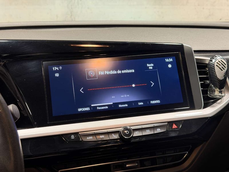 Opel GRANDLAND 1.5 GS LINE DIESEL 4X2 AT8 5P 2022 - Imagen 18 de 20
