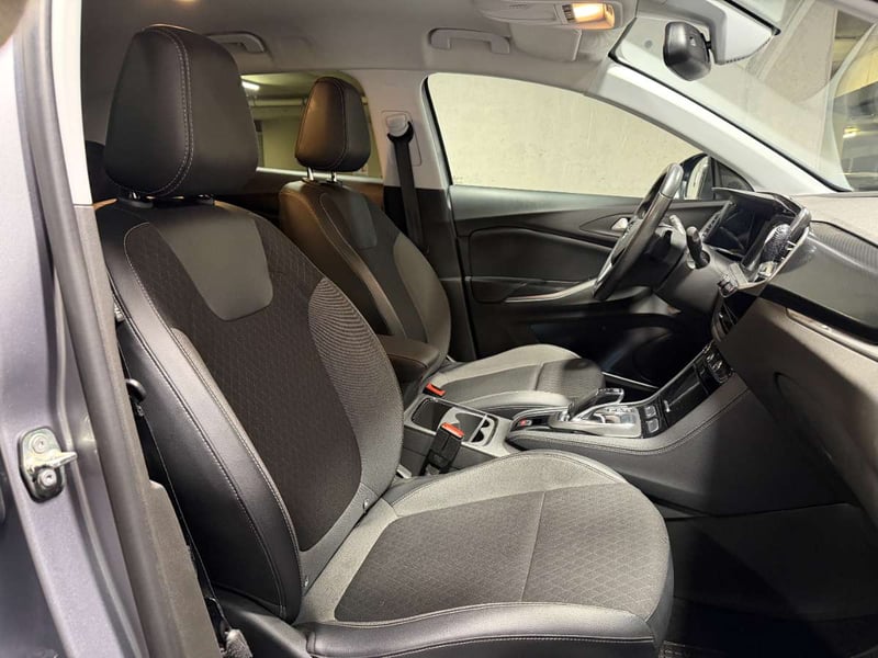 Opel GRANDLAND 1.5 GS LINE DIESEL 4X2 AT8 5P 2022 - Imagen 9 de 20