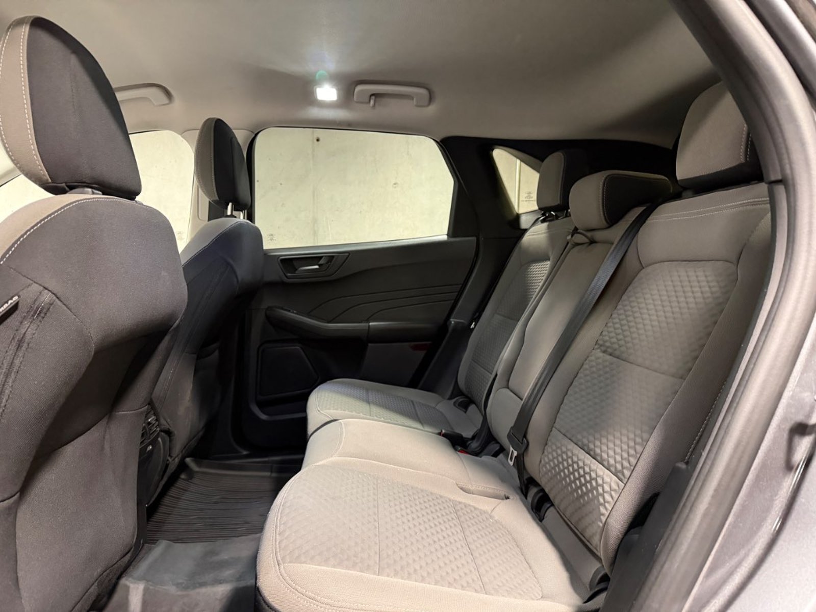 Ford ESCAPE 2.5 ATKINSON SE HIBRIDO FWD AT 5P 2023 - Imagen 11 de 20