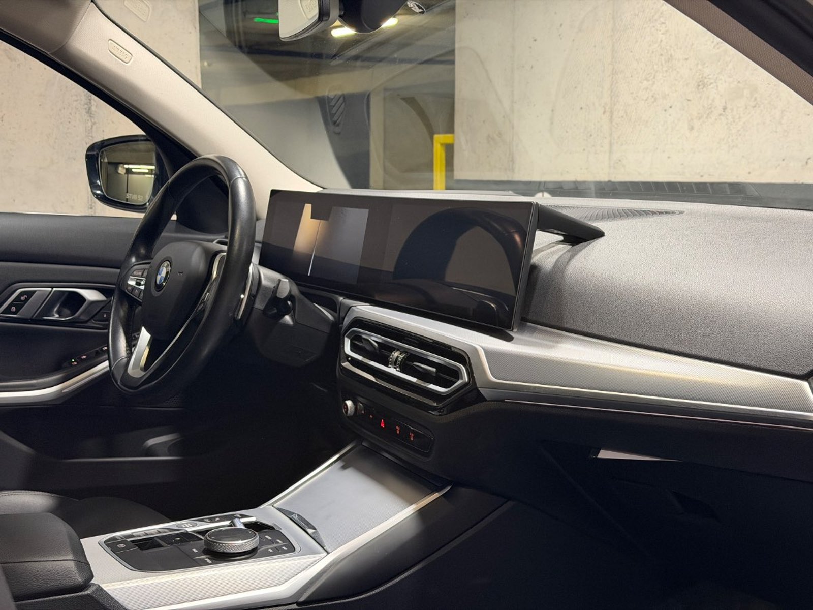 BMW 320 2023 - Imagen 12 de 20