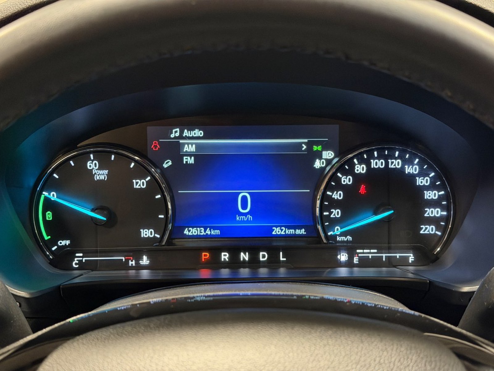 Ford ESCAPE 2.5 ATKINSON SE HIBRIDO FWD AT 5P 2023 - Imagen 16 de 20
