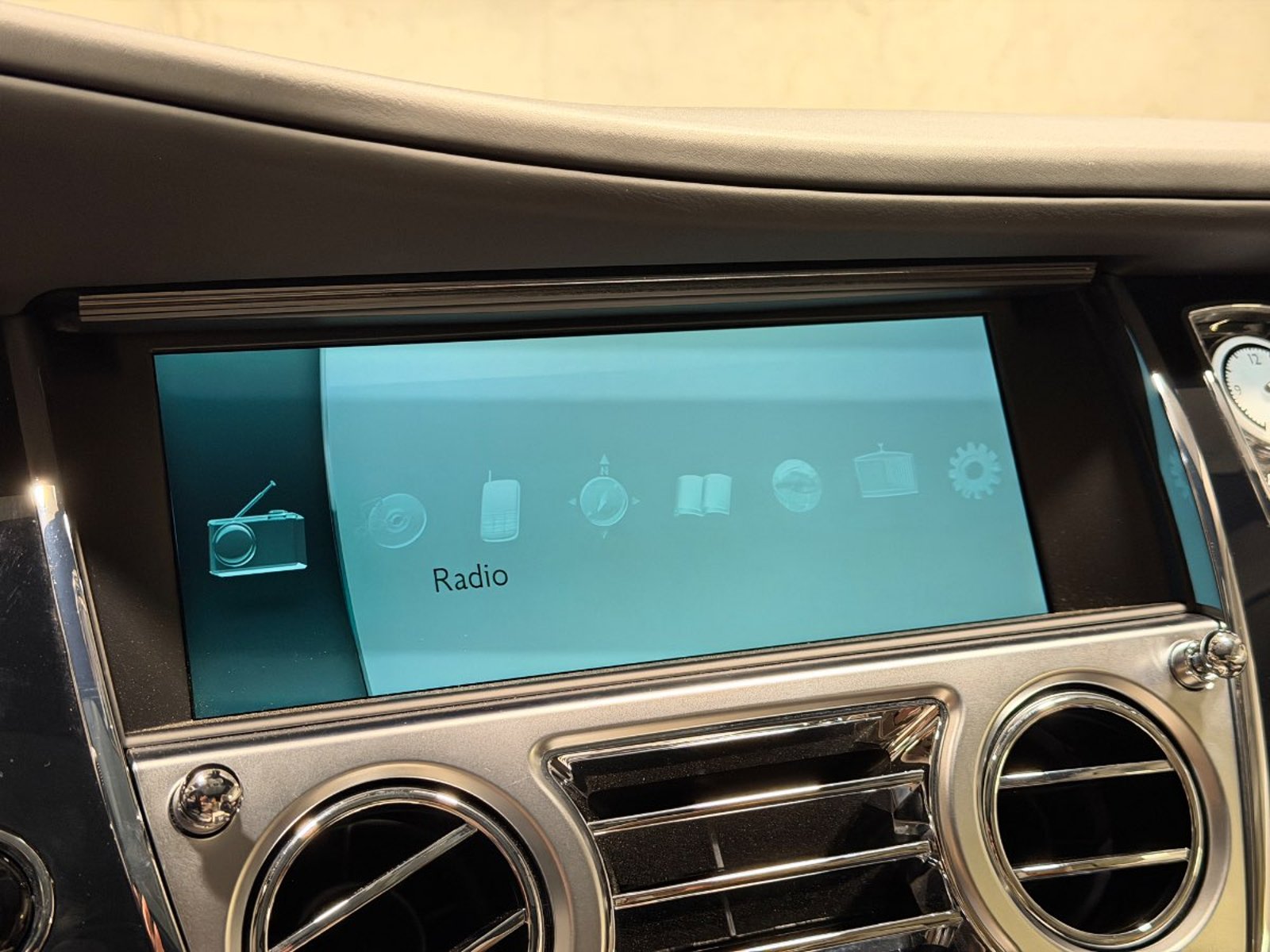 Rolls-Royce Wraith 2015 - Imagen 16 de 18