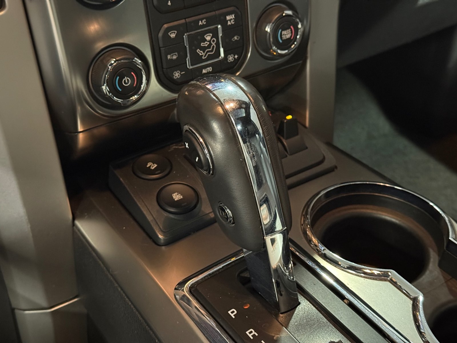 Ford F-150 RAPTOR 2015 - Imagen 20 de 20