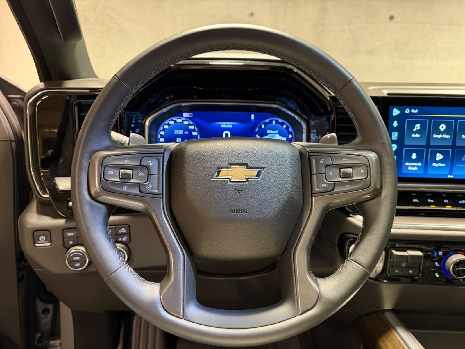 Chevrolet SILVERADO 3.0TD HIGH COUNTRY AUTO DC 4WD R 3.0TD HIGH COUNTRY AUTO DC 4WD R 2025 - Imagen 15 de 20