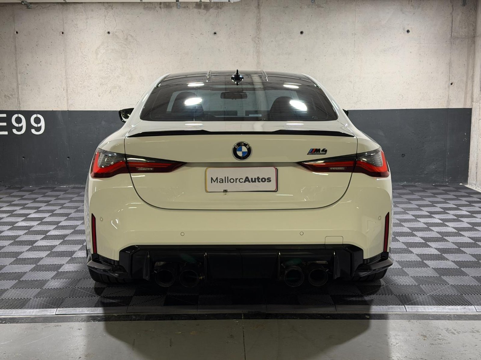 BMW M4 3.0 COMPETITION LCI 4X2 COUPE AT 2P 2022 - Foto 5 de 18