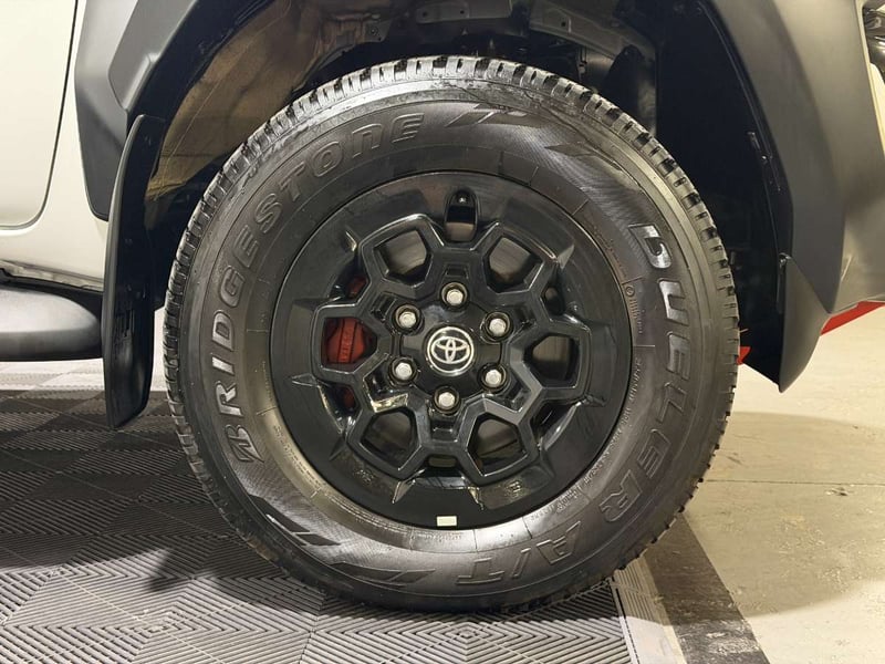 Toyota HILUX 2.8 GR-S DIESEL 4X4 DOB. CAB. AT 4P 2026 - Imagen 8 de 20