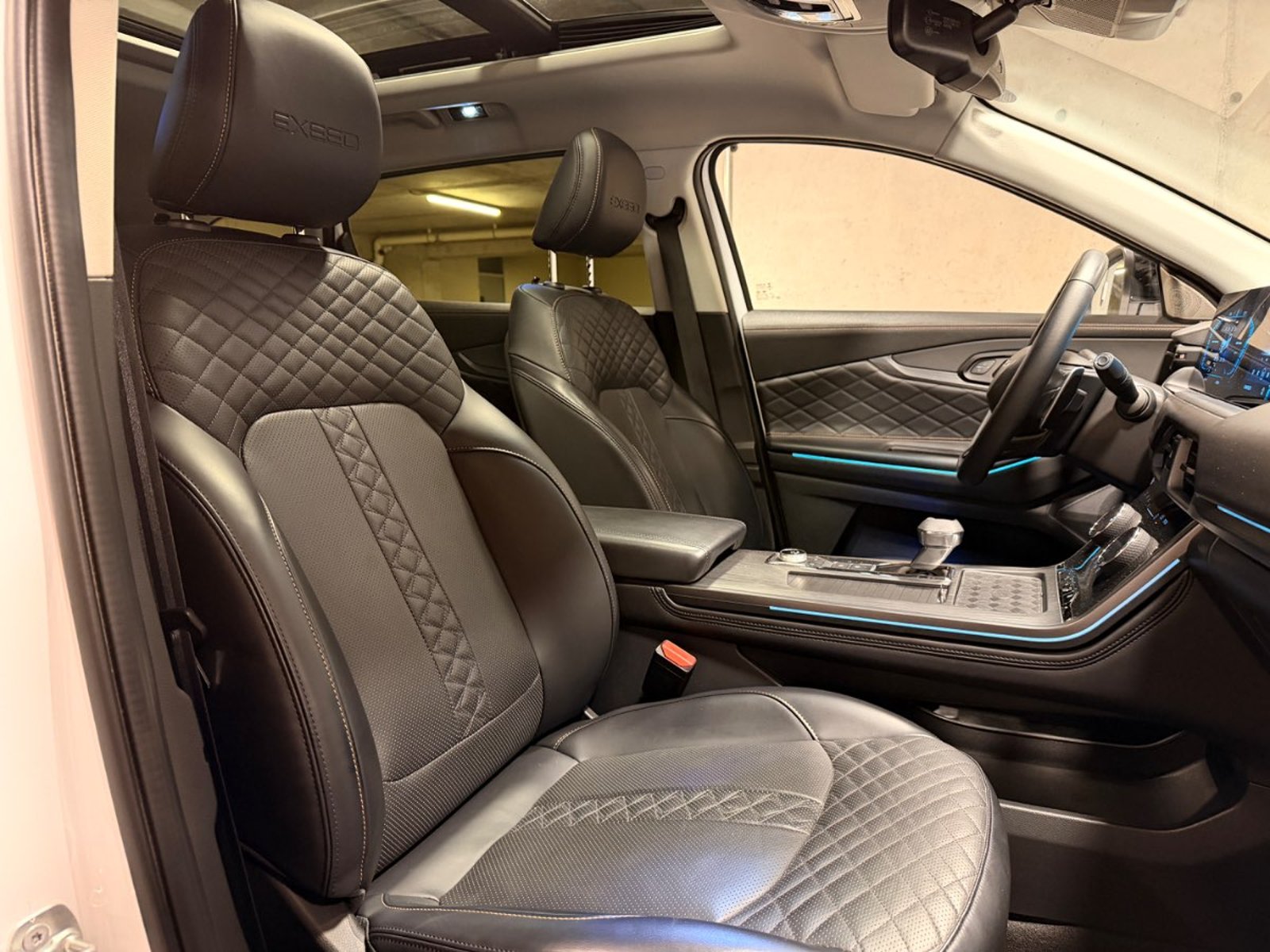 Exeed TXL 2.0T UNLIMITED AWD DCT AT 5P. 2.0T UNLIMITED AWD DCT AT 5P 2023 - Imagen 9 de 20