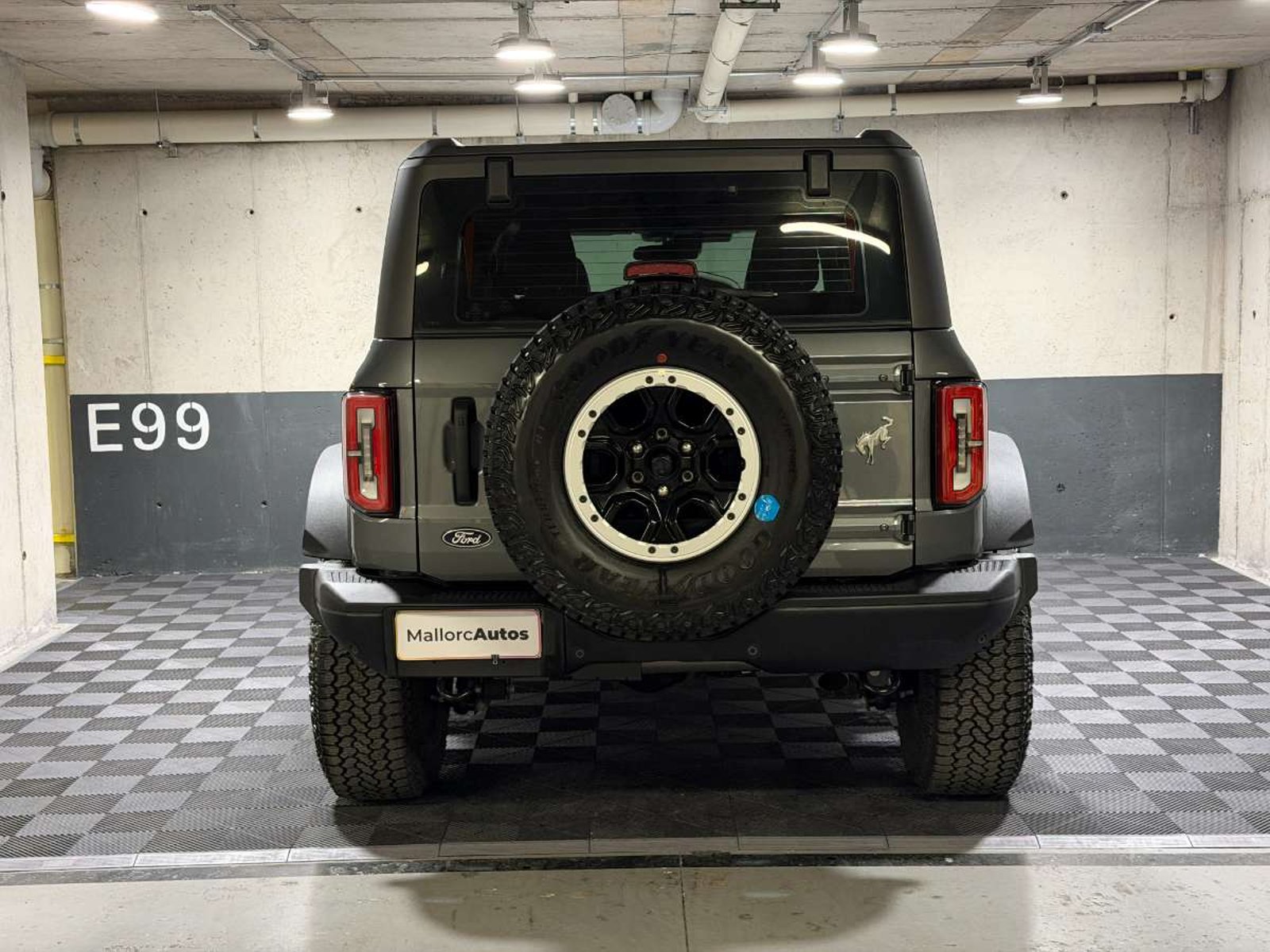 Ford BRONCO 2.7 BADLANDS 4WD AT 5P 2026 - Imagen 5 de 18