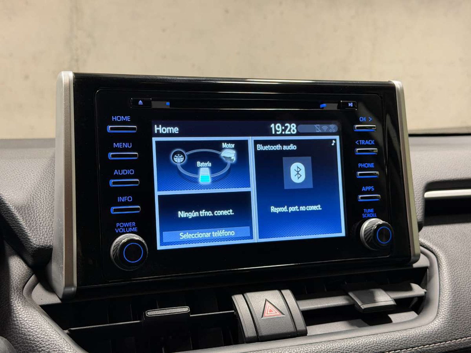 Toyota RAV4 2.5 XLE HYBRID HV 4X2 CVT AT 5P 2021 - Imagen 17 de 20