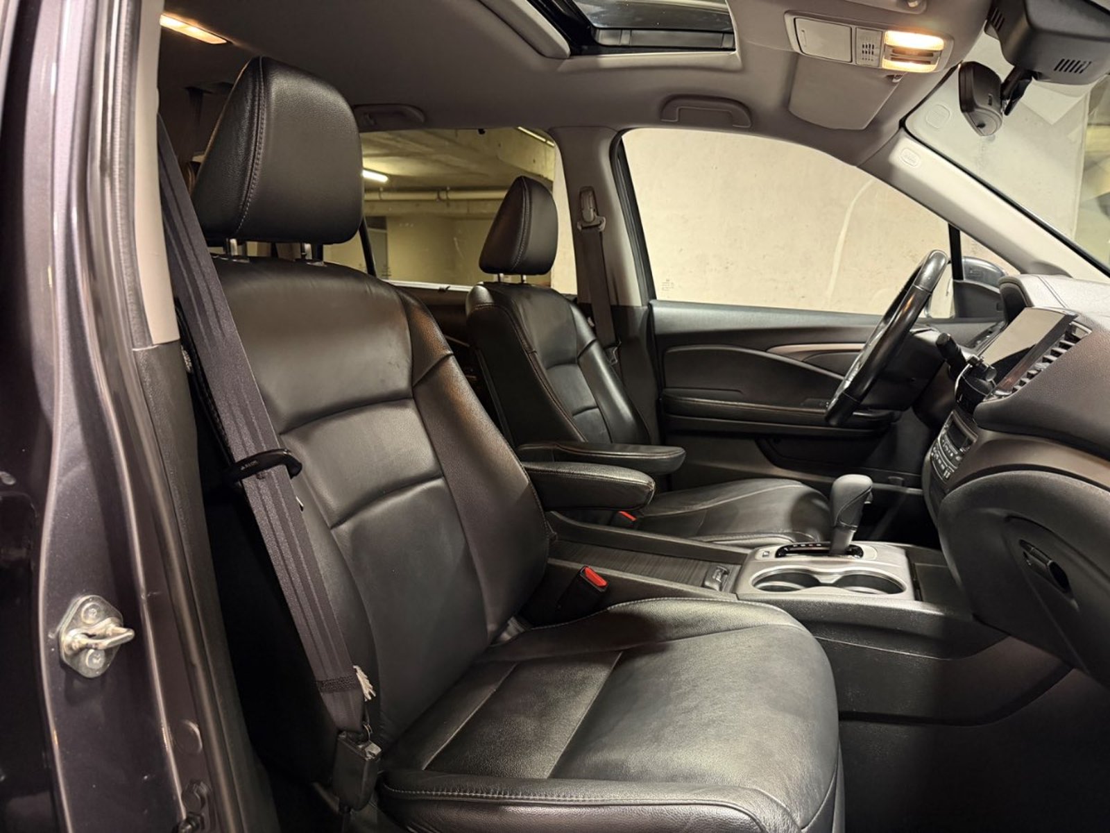 Honda PILOT 3.5 TOURING 4X4 AT 5P 2020 - Imagen 9 de 20
