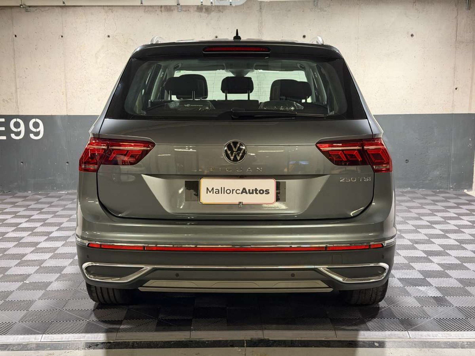 Volkswagen TIGUAN 1.4 TSI HIGHLINE 4X2 AT 5P 2023 - Imagen 5 de 20