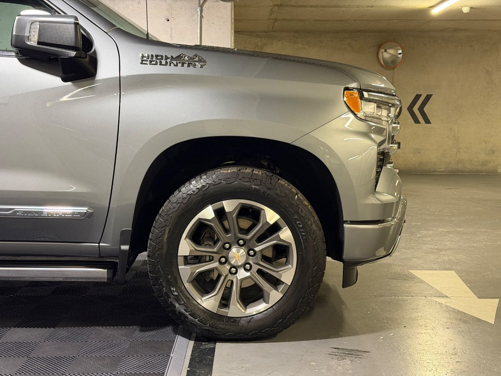 Chevrolet SILVERADO 3.0TD HIGH COUNTRY AUTO DC 4WD R 3.0TD HIGH COUNTRY AUTO DC 4WD R 2025 - Imagen 7 de 20