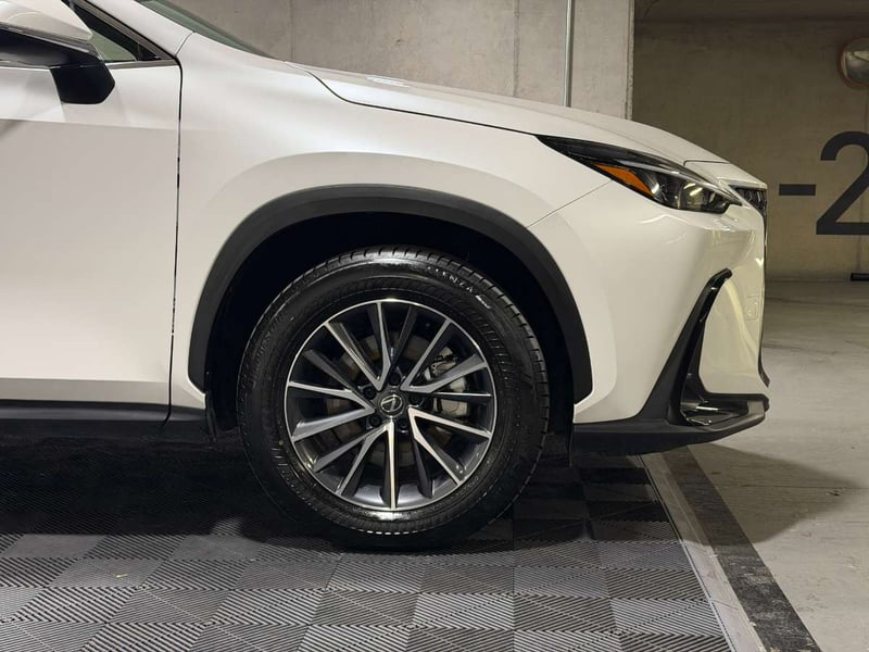 Lexus NX350H 2.5 PREMIUM HIB 4X2 AT 5P 2025 - Imagen 7 de 20