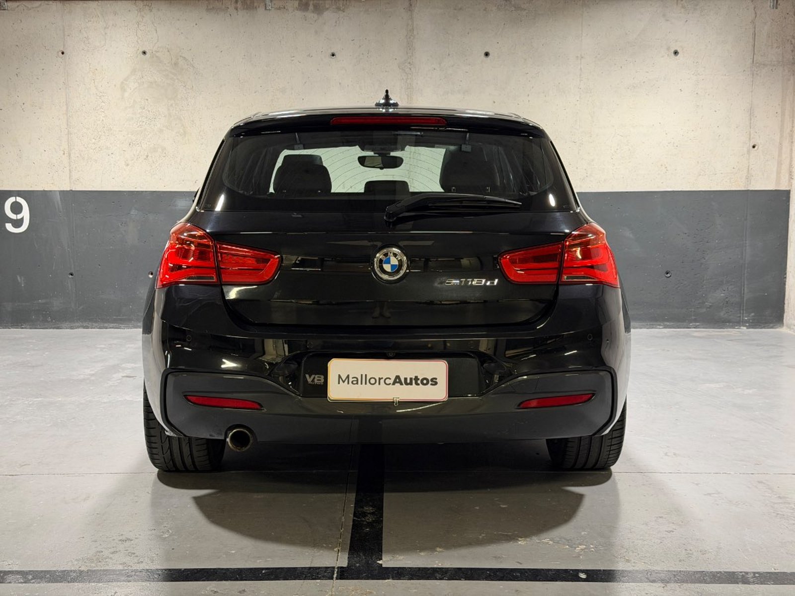 BMW 118 M SPORT 2019 - Foto 5 de 20