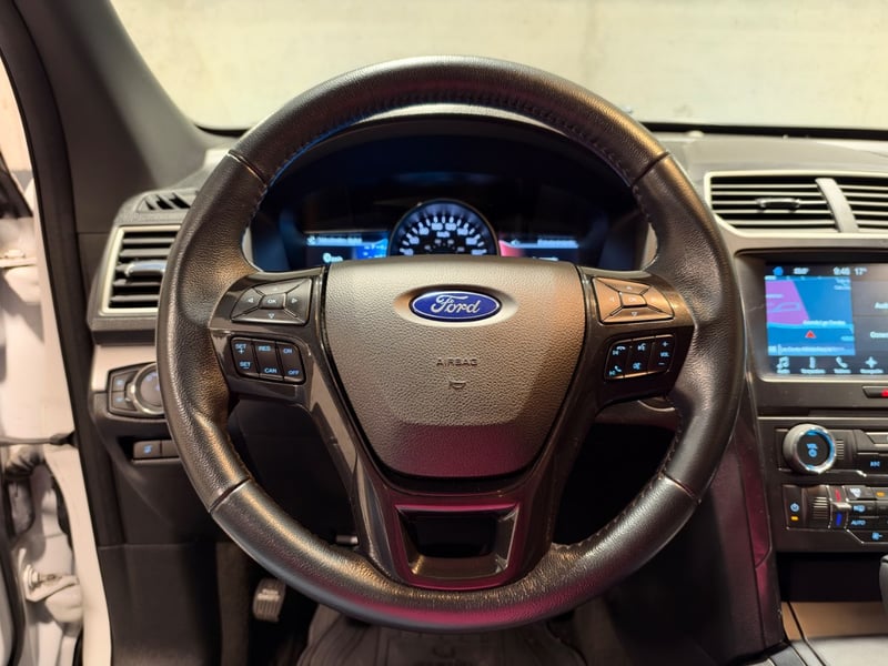 Ford EXPLORER 3.5 XLT 4X2 AT 5P 2018 - Imagen 16 de 20