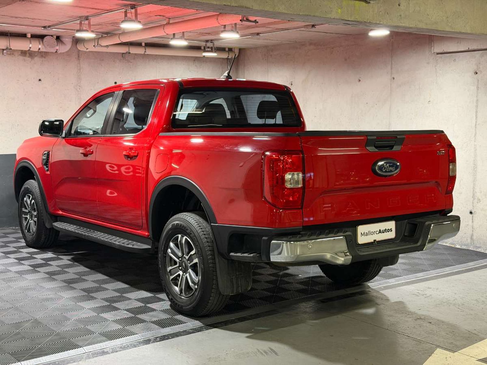 Ford RANGER 2.0 XLT DIESEL 4X2 DOB. CAB. AT 4P 2024 - Foto 4 de 19