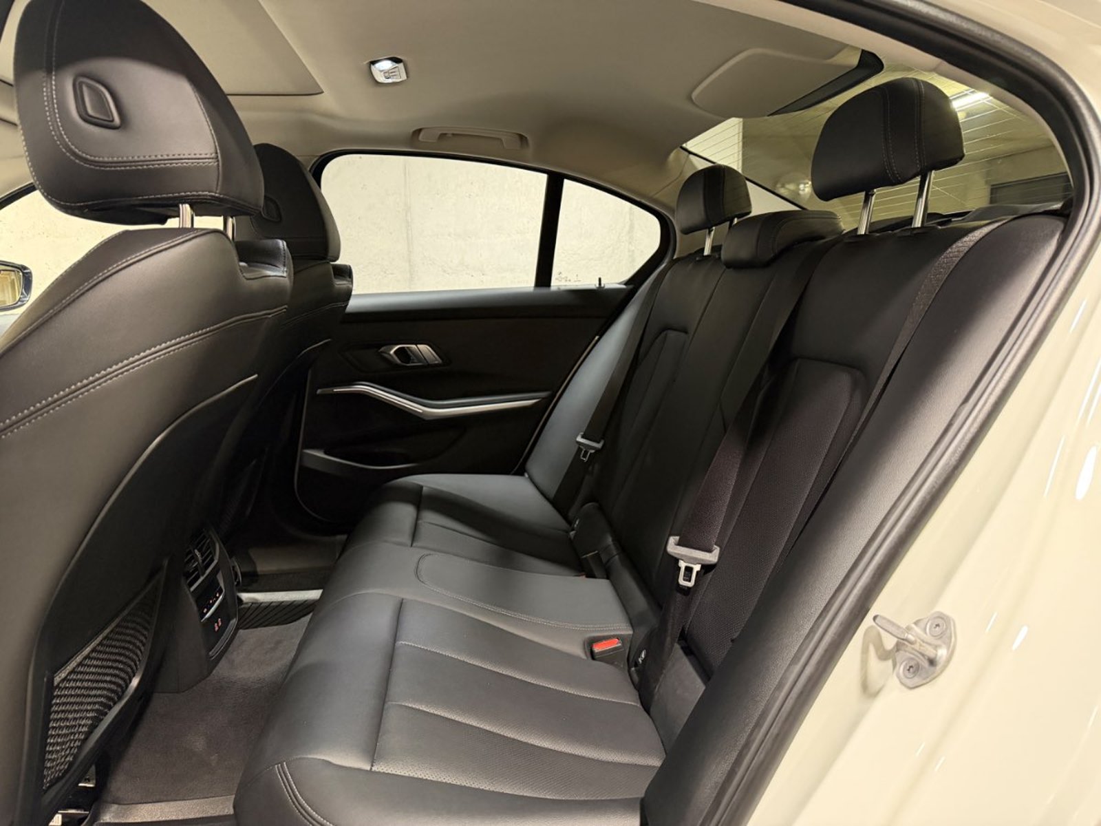BMW 320 2023 - Imagen 11 de 20