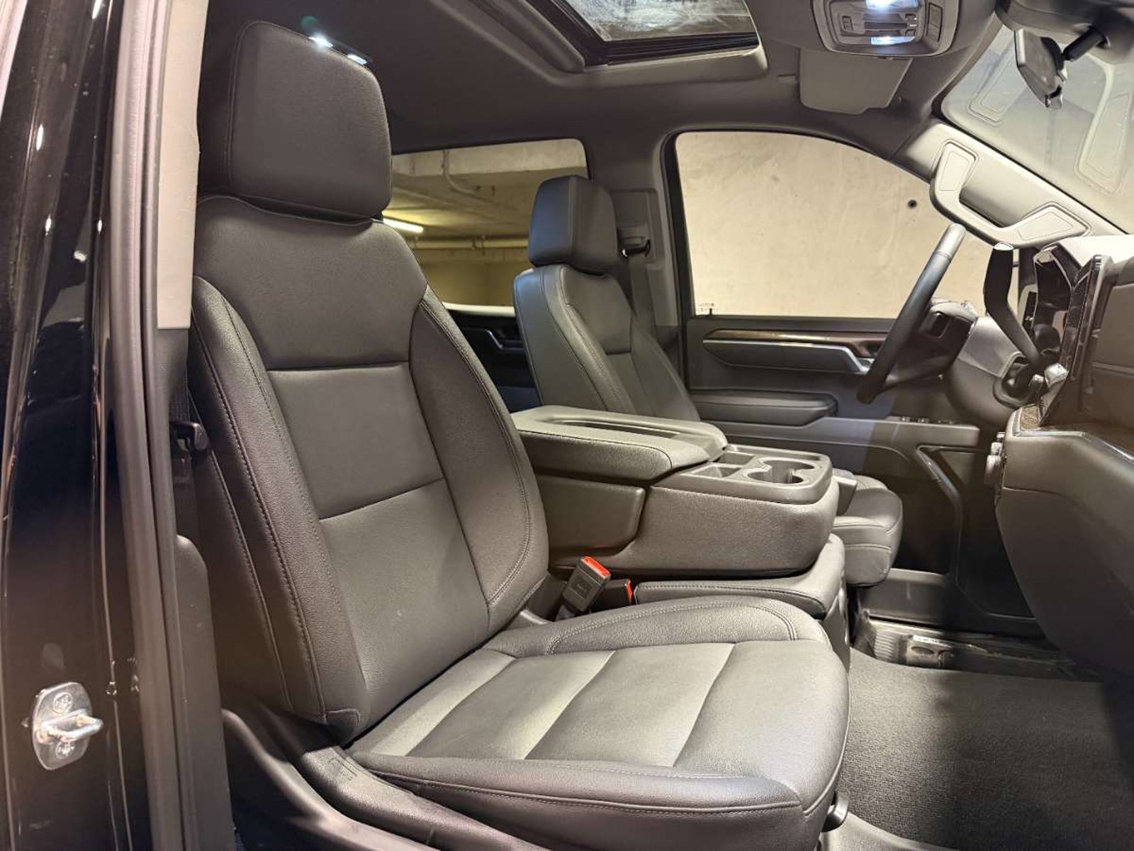 CHEVROLET SILVERADO 5.3 LT R TRAIL BOSS Z71 4X4 AT 4P 2025 - Imagen 9 de 19