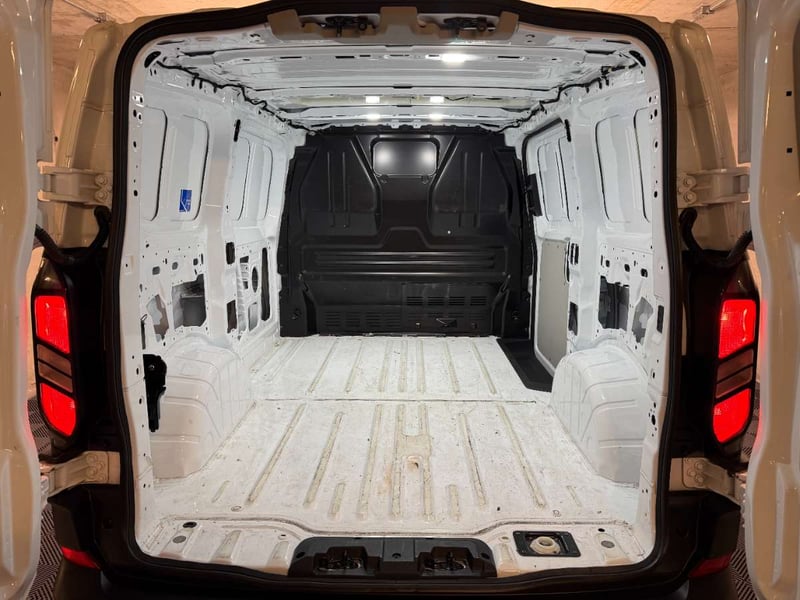 Ford TRANSIT 2025 - Imagen 7 de 19