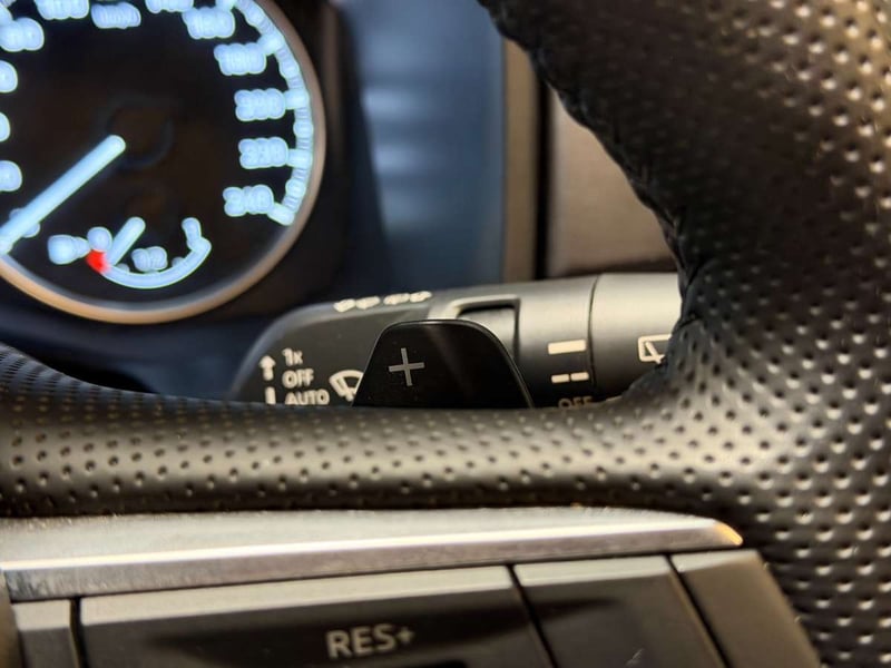 Mitsubishi OUTLANDER 2.5 GLX P 4X2 AT 5P 2025 - Imagen 18 de 20