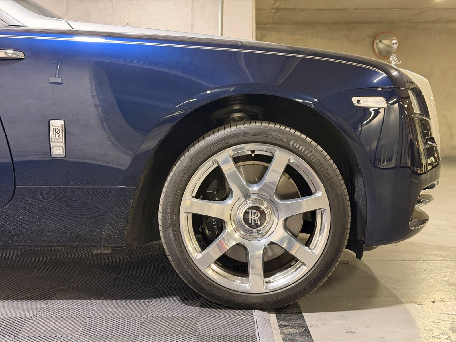 Rolls-Royce Wraith 2015 - Imagen 7 de 18