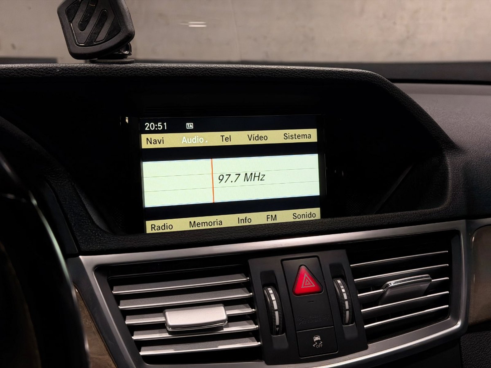 Mercedes-Benz E500 AVANTGARD 2011 - Imagen 18 de 20