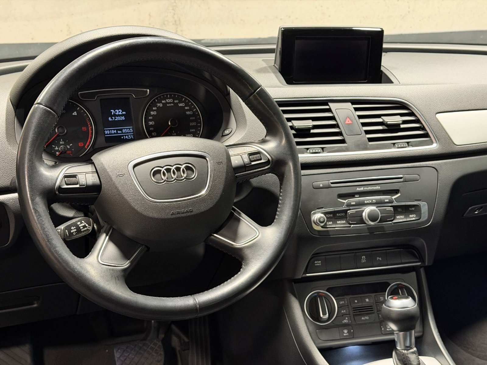 AUDI Q3 TDI 2.0 AUT 2019 - Imagen 14 de 20