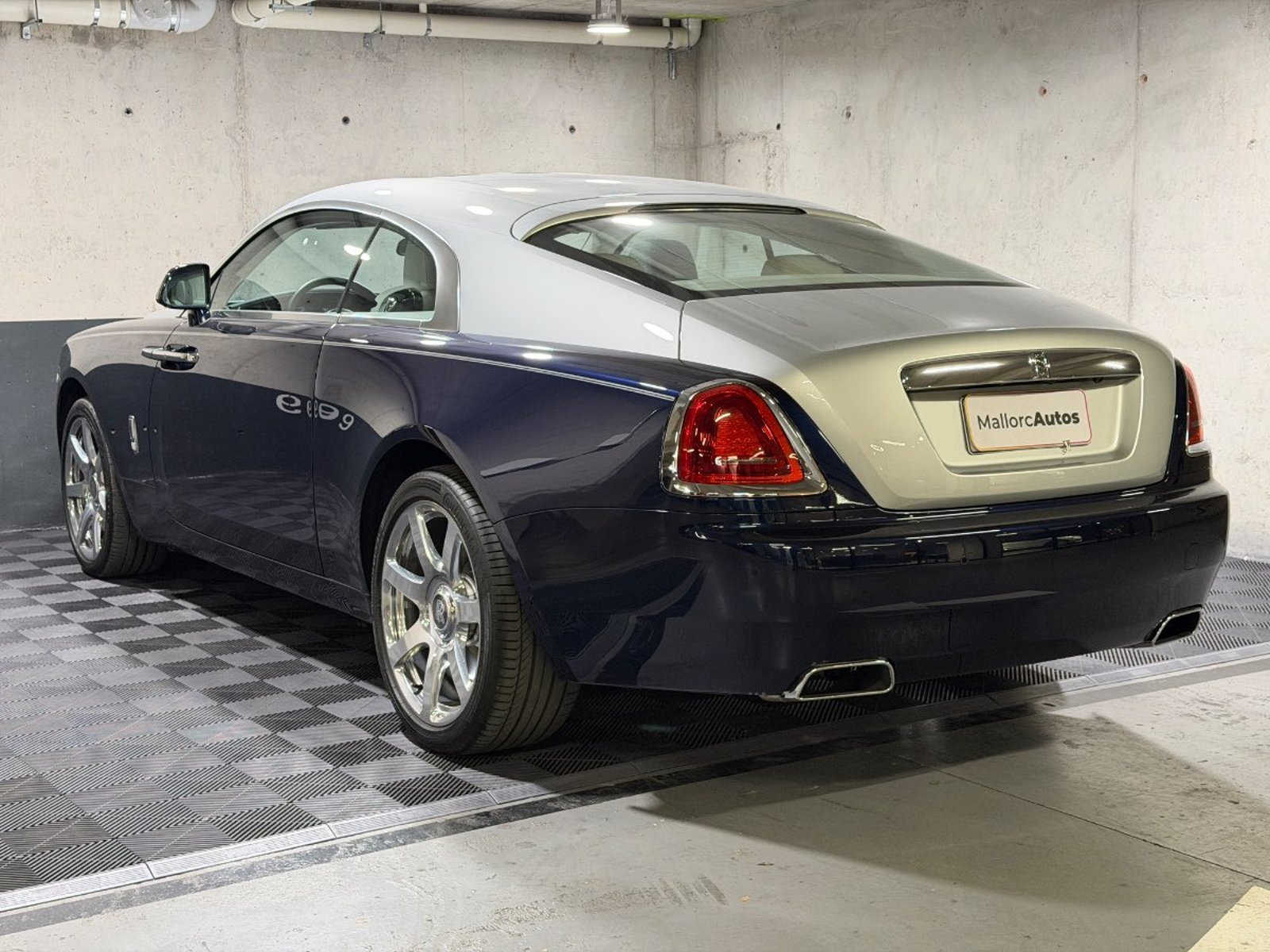 Rolls-Royce Wraith 2015 - Foto 4 de 18