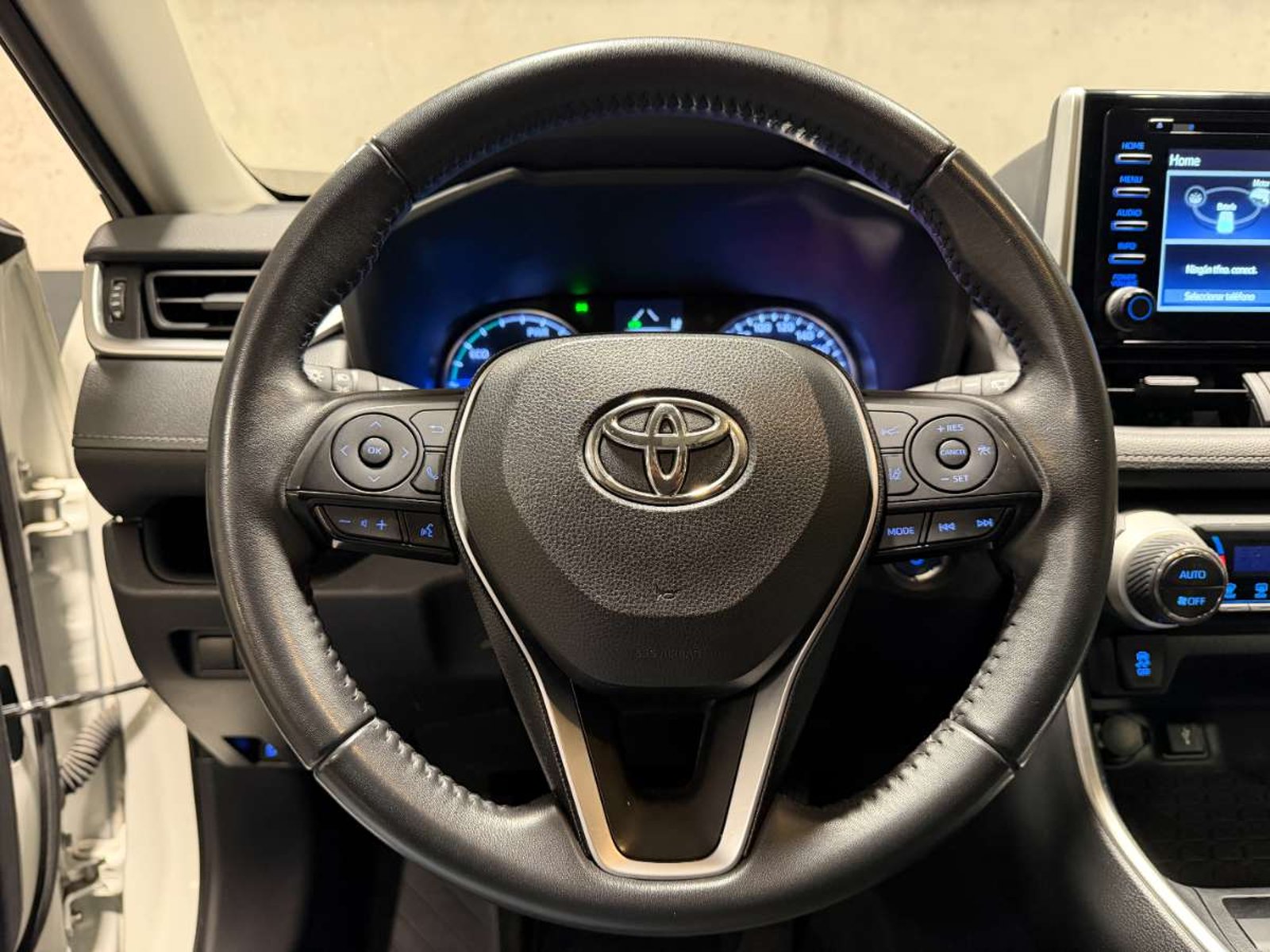 Toyota RAV4 2.5 XLE HYBRID HV 4X2 CVT AT 5P 2021 - Imagen 15 de 20