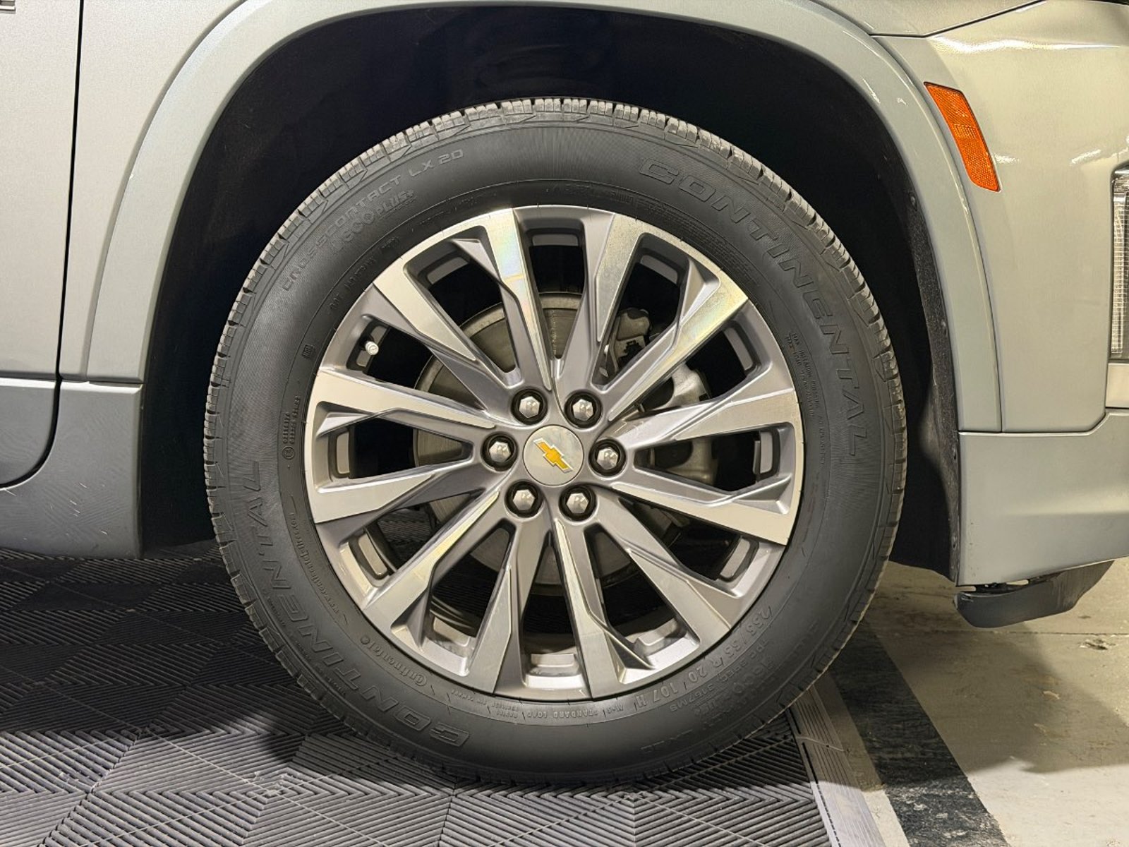 Chevrolet TRAVERSE 3.6L PREMIER AWD II AT 5P 2023 - Imagen 8 de 19