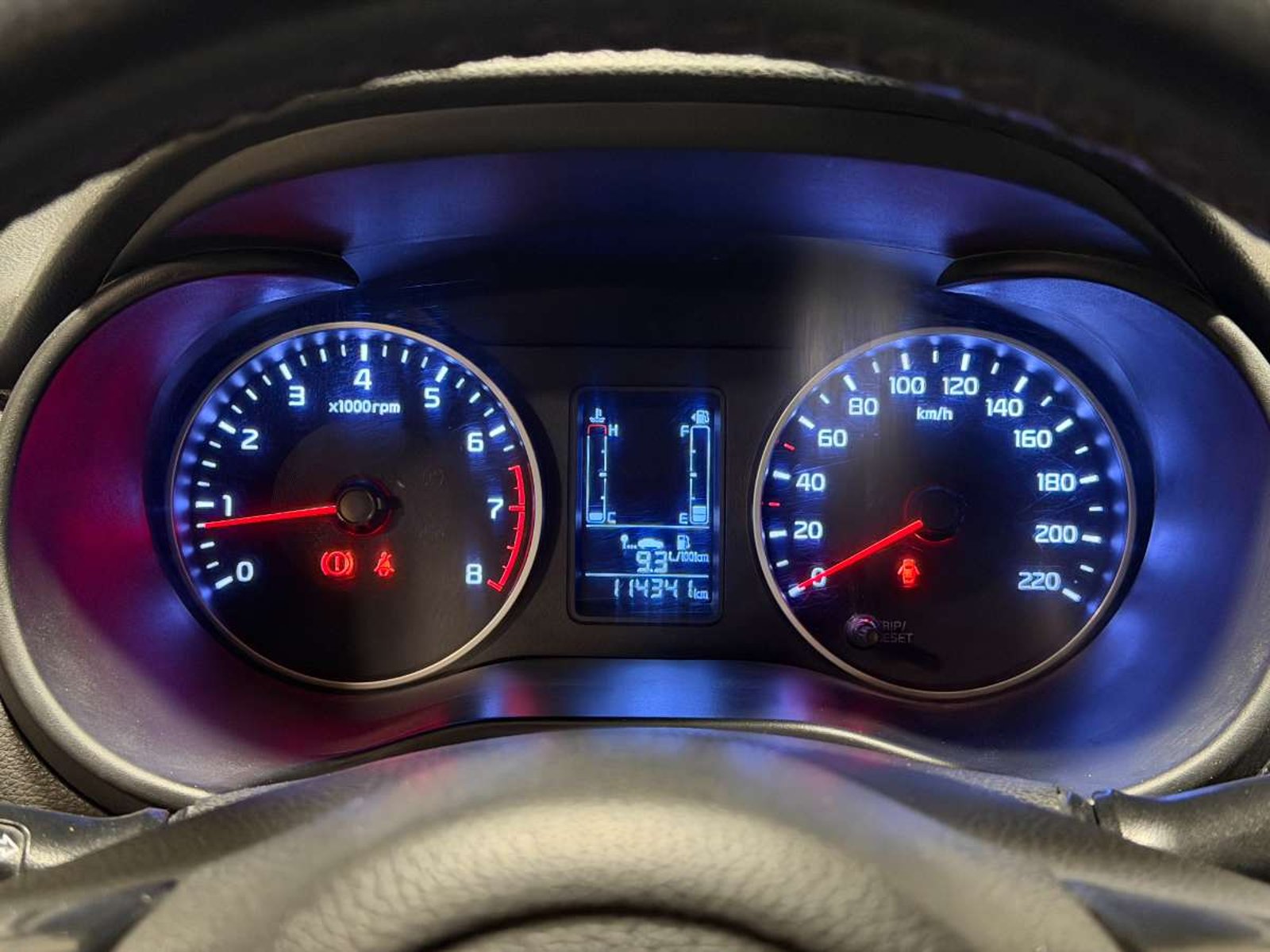Kia SOLUTO 2024 - Imagen 14 de 18