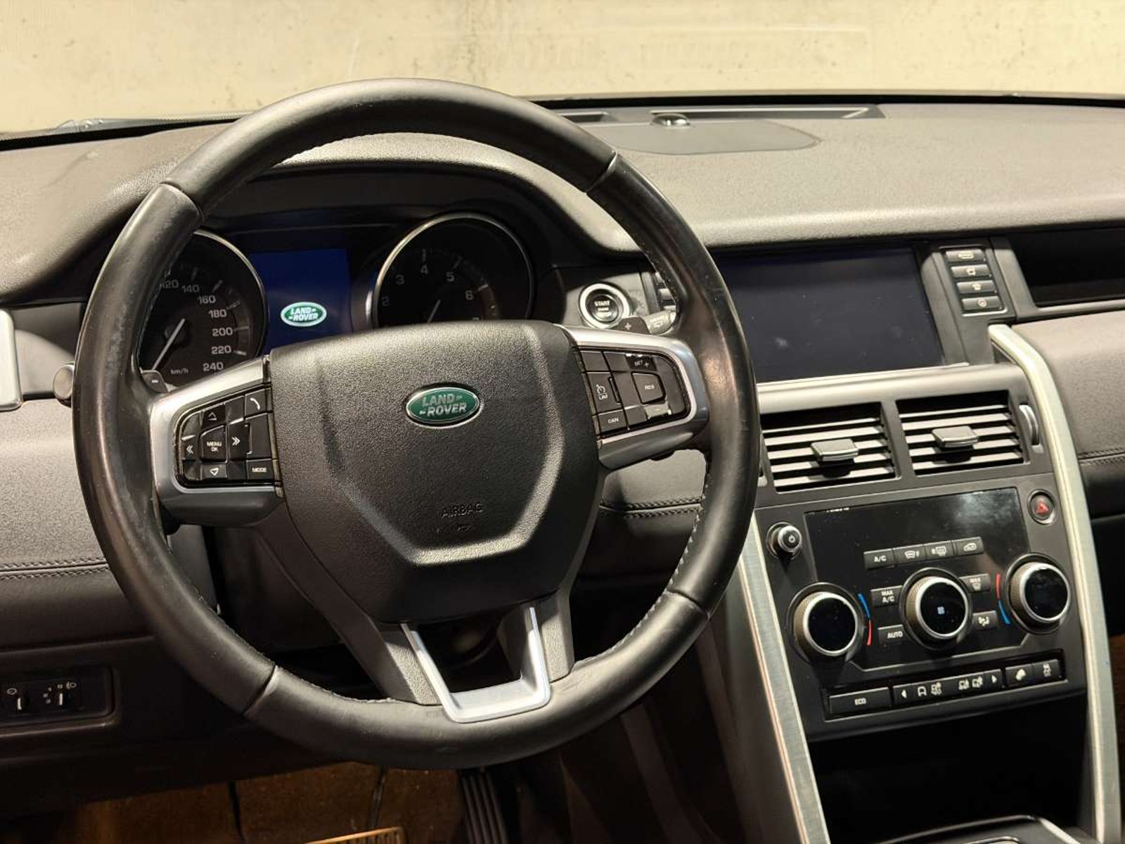 Land Rover DISCOVERY SPORT 2.0 SE 4X4 AT 5P 2016 - Imagen 14 de 20