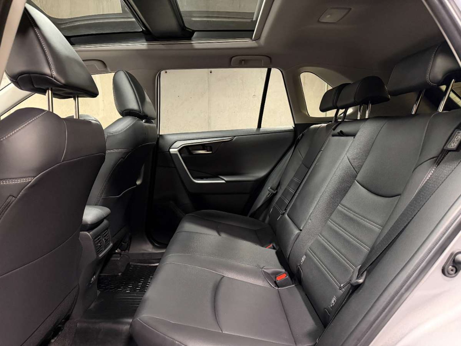 Toyota RAV4 2.5 LIMITED HYBRID HV 4X4 CVT AT 5P 2025 - Imagen 11 de 20
