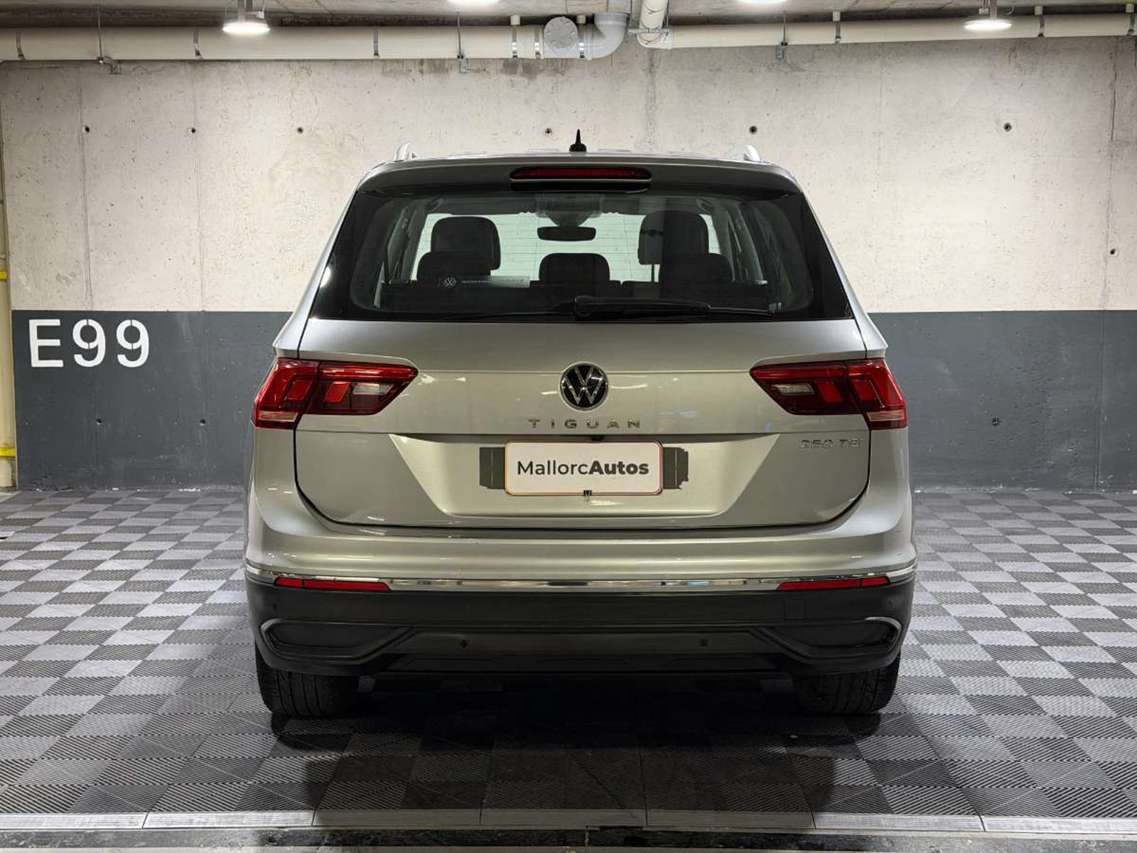 Volkswagen TIGUAN 1.4 TSI COMFORTLINE 4X2 AT 5P 2023 - Foto 5 de 20