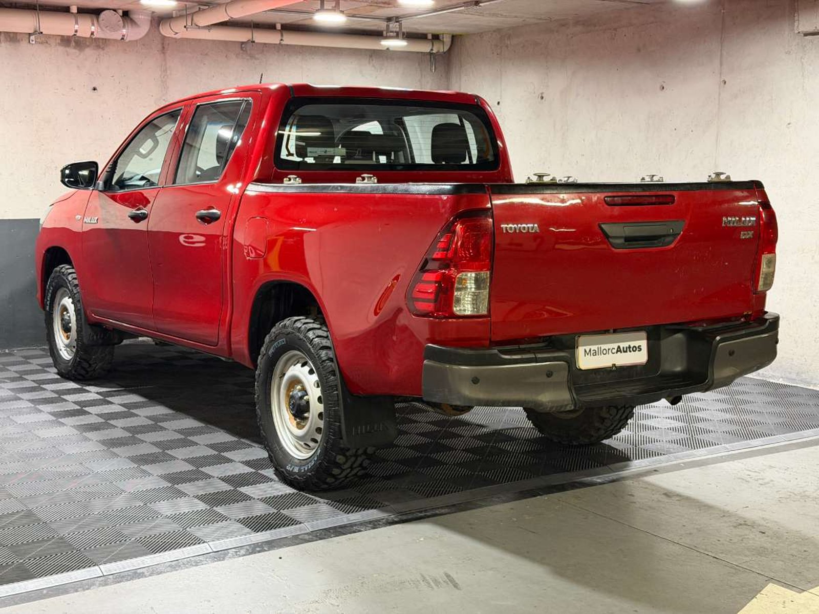 Toyota HILUX 2.4 DX DIESEL 4X4 DOB. CAB. 7AB MT 4P 2024 - Foto 4 de 16