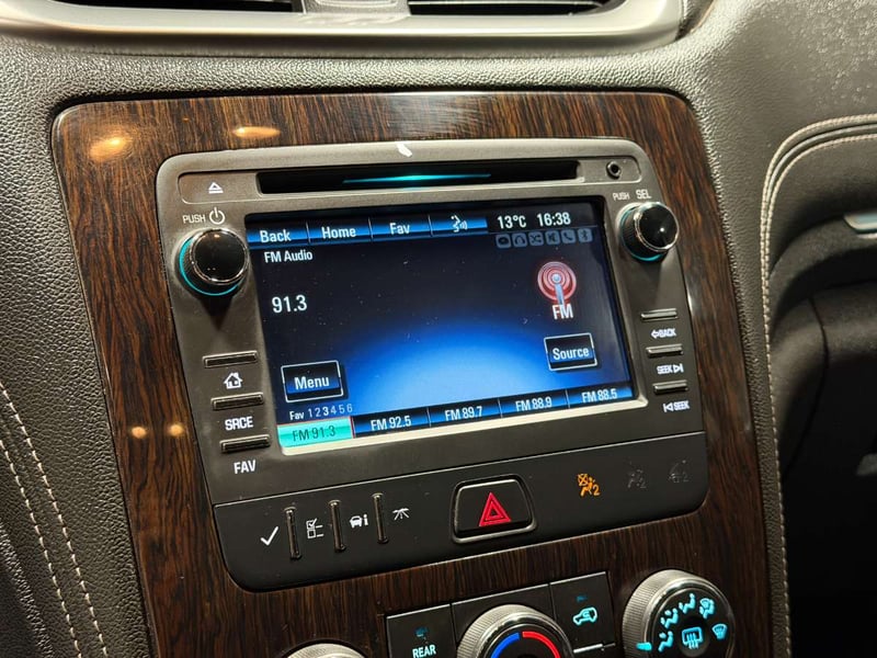 Chevrolet TRAVERSE 3.6L LT FWD AT 5P 2016 - Imagen 17 de 20