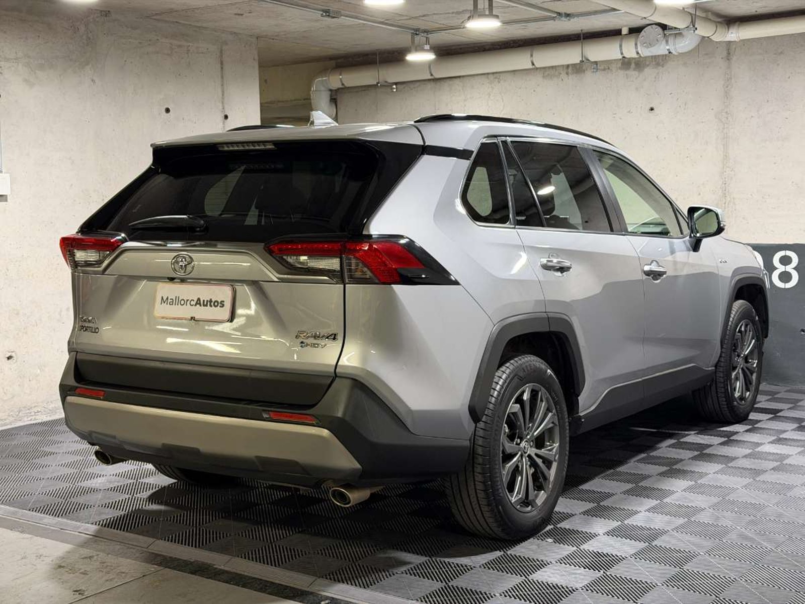 Toyota RAV4 2.5 LIMITED HYBRID HV 4X4 CVT AT 5P 2025 - Imagen 6 de 20