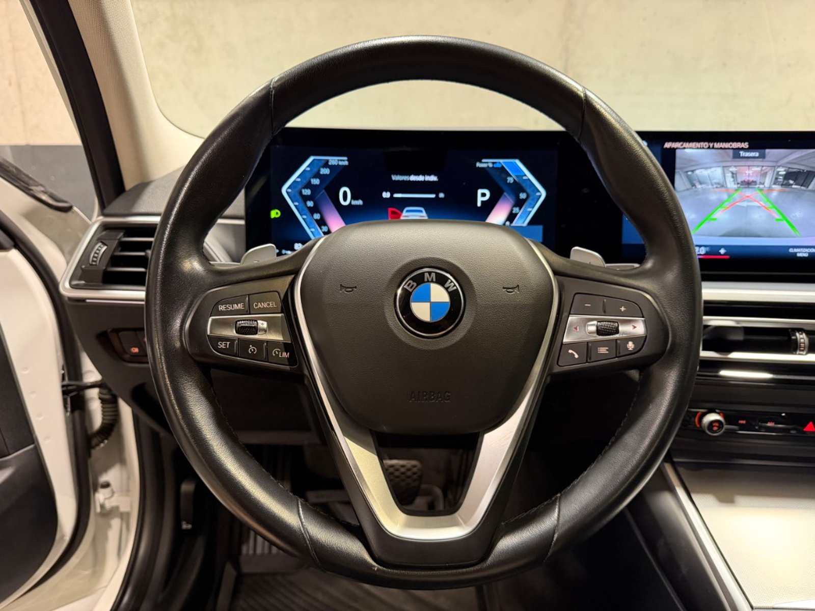 BMW 320 2023 - Imagen 15 de 20