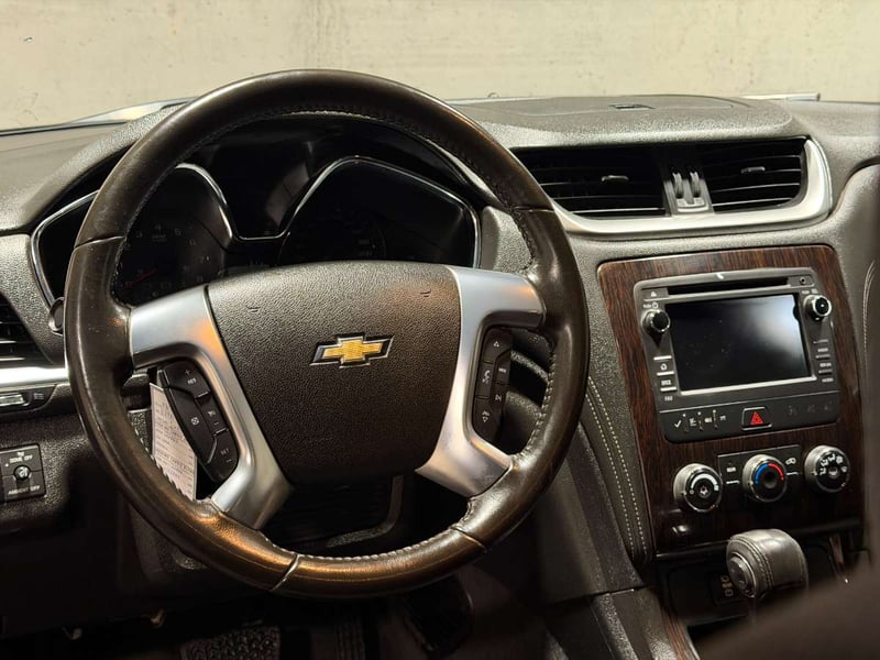 Chevrolet TRAVERSE 3.6L LT FWD AT 5P 2016 - Imagen 14 de 20