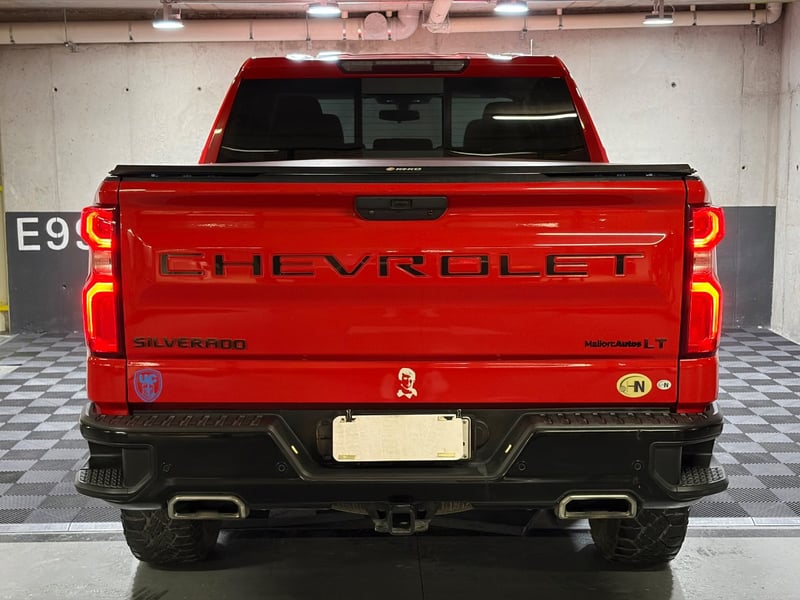 Chevrolet SILVERADO 5.3 LT TRAILBOSS 4X4 Z71 AT 4P 2022 - Imagen 6 de 18