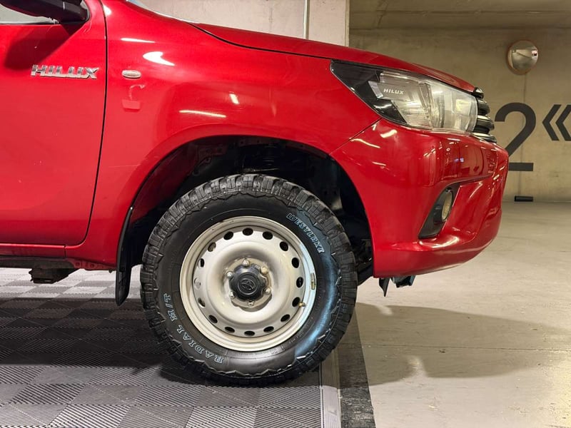 Toyota HILUX 2.4 DX DIESEL 4X4 DOB. CAB. 7AB MT 4P 2024 - Imagen 7 de 16