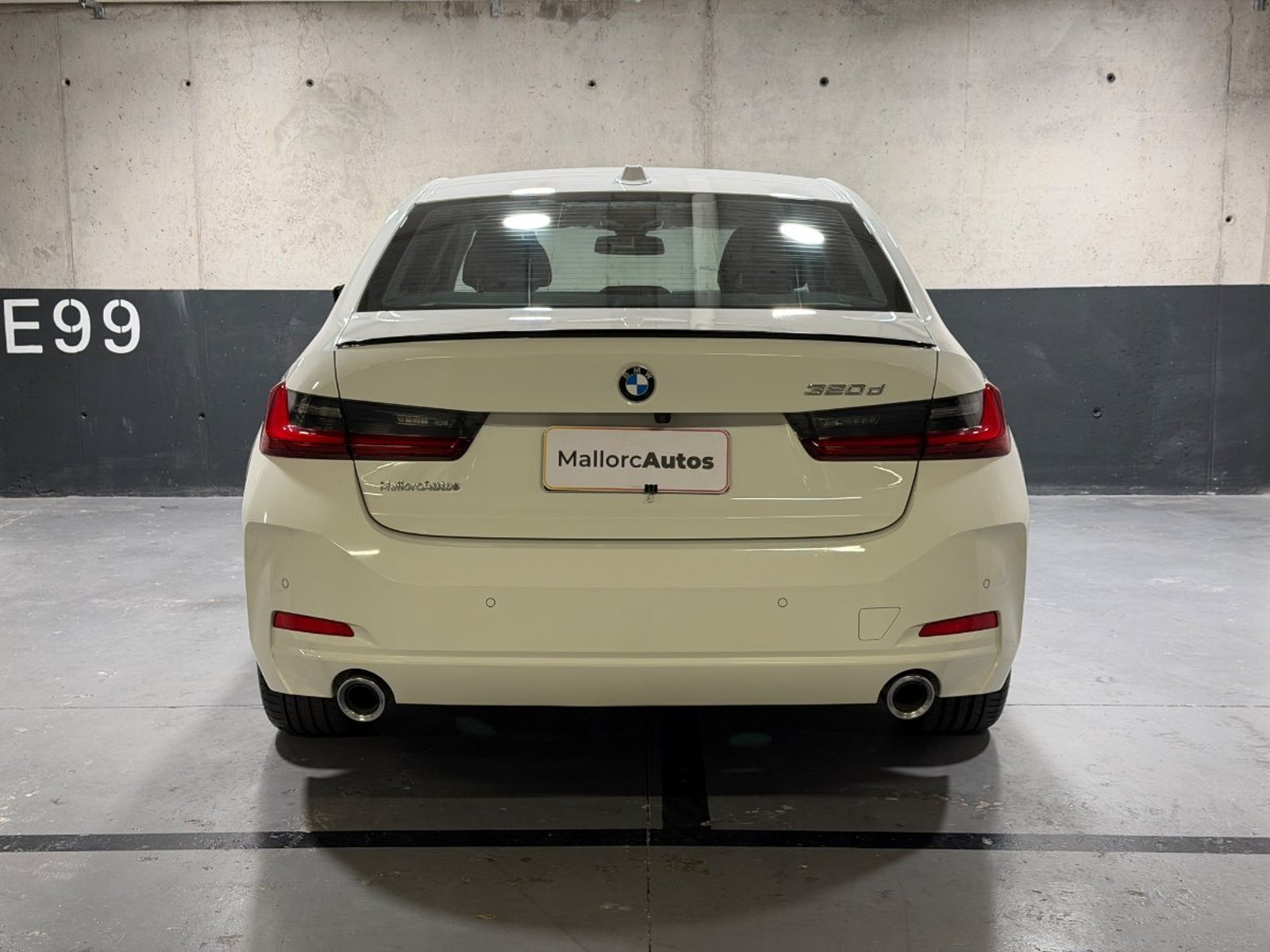 BMW 320 2023 - Foto 5 de 20